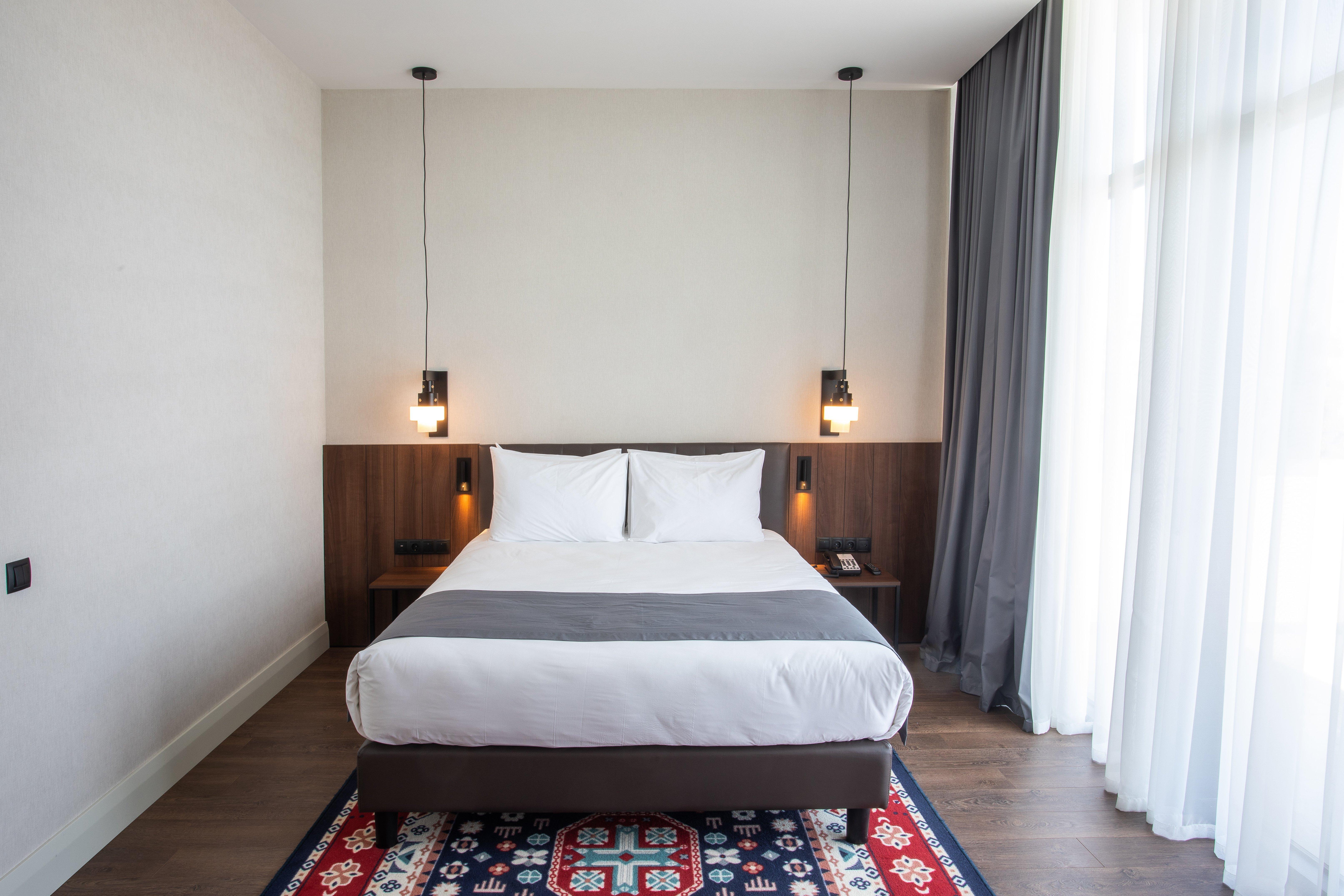 Holiday Inn Telavi By Ihg Bagian luar foto
