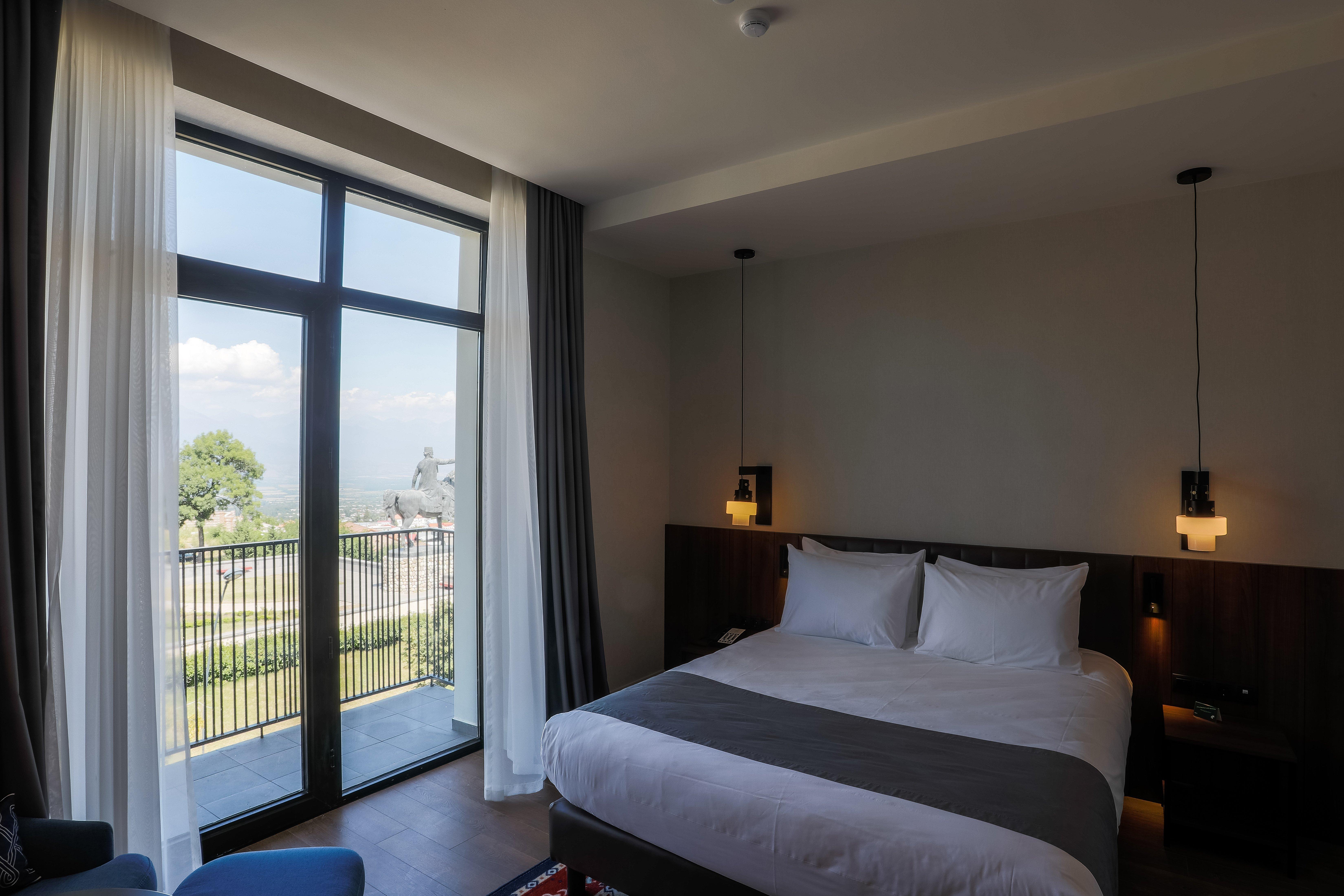 Holiday Inn Telavi By Ihg Bagian luar foto