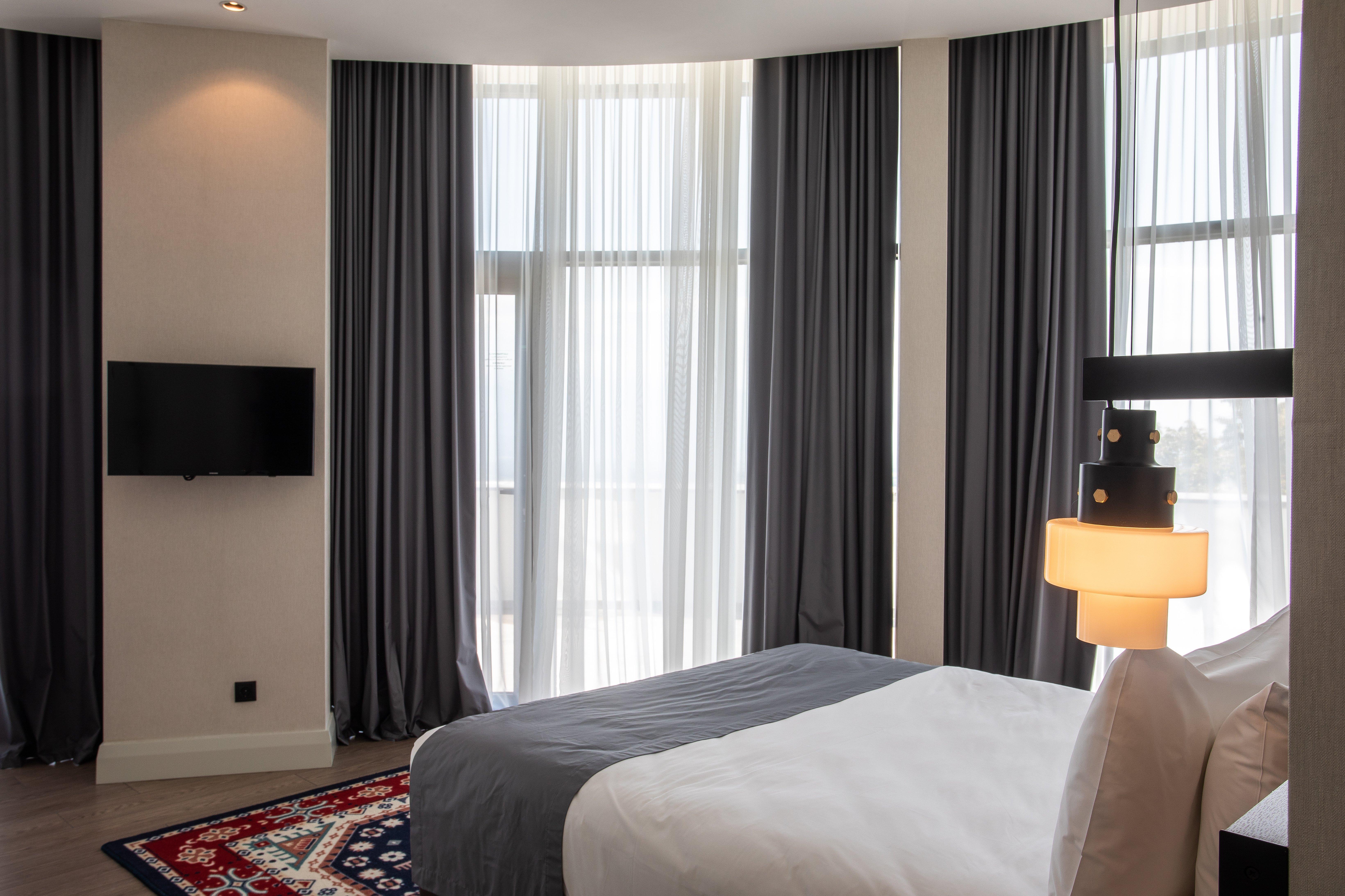 Holiday Inn Telavi By Ihg Bagian luar foto
