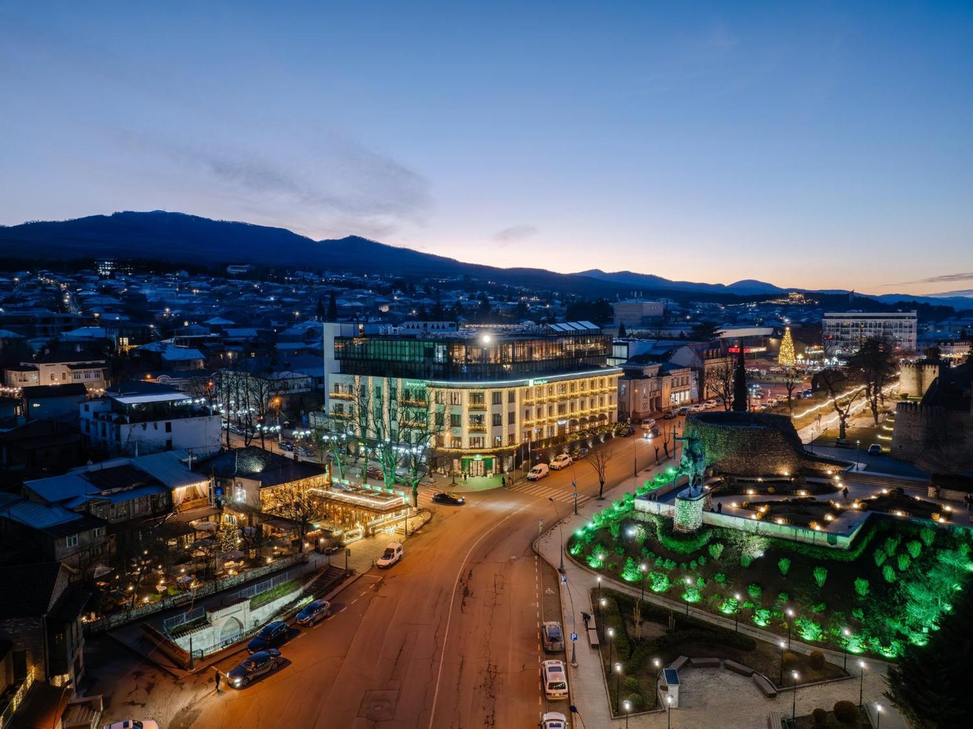 Holiday Inn Telavi By Ihg Bagian luar foto