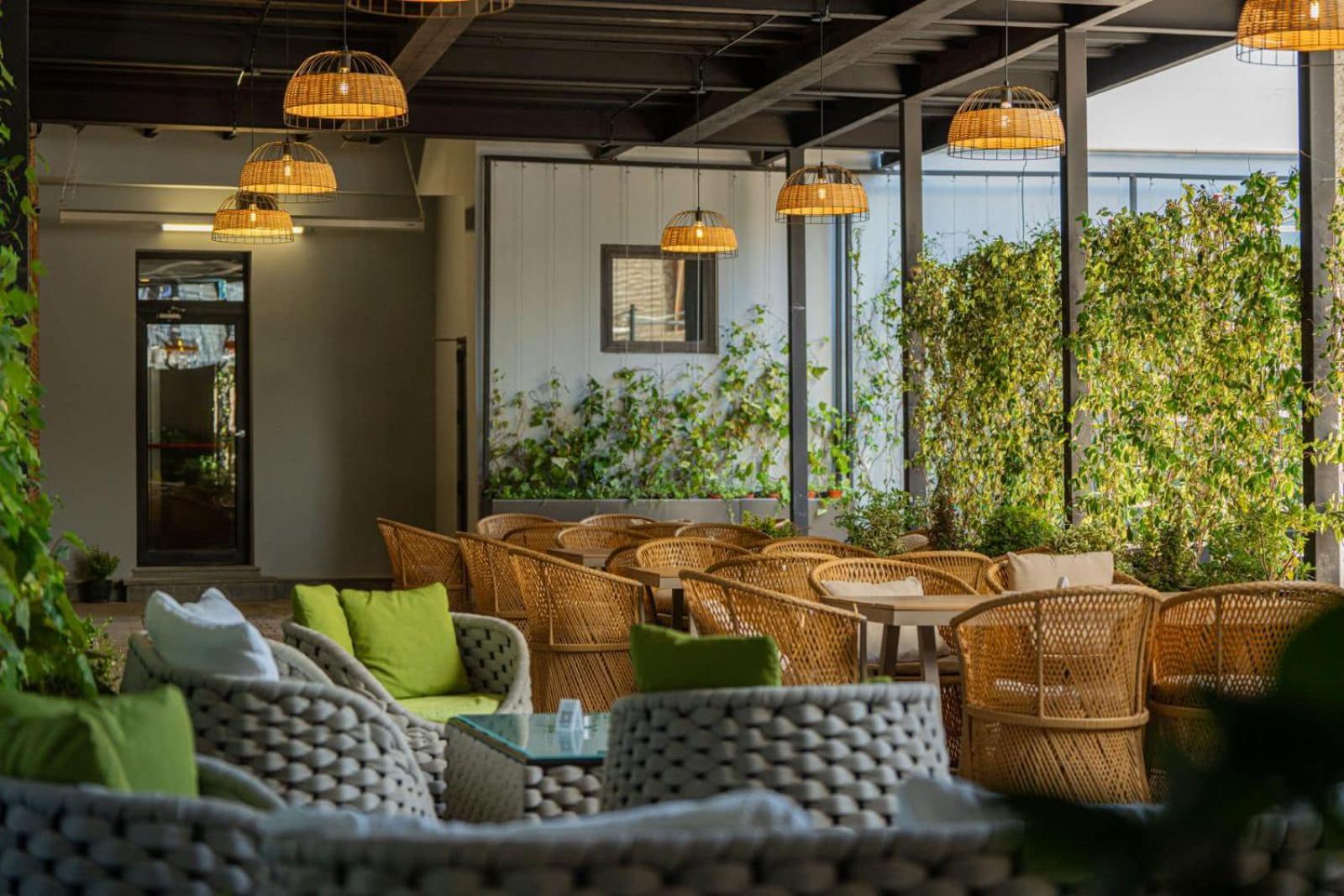 Holiday Inn Telavi By Ihg Bagian luar foto